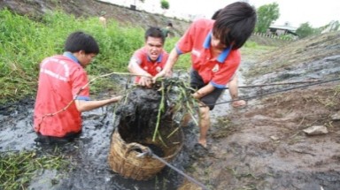 Ngày hè sôi động với chiến sĩ Hoa phượng đỏ