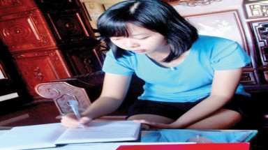 Nữ sinh Cần Thơ cùng lúc nhận 6 học bổng nước ngoài