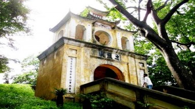 Gò Đống Đa đắp từ xác giặc?