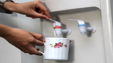 Nước từ cây nóng lạnh có đủ sôi?