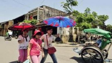 Vùng thấp nóng phát triển gây nắng nóng tại miền Bắc và miền Trung