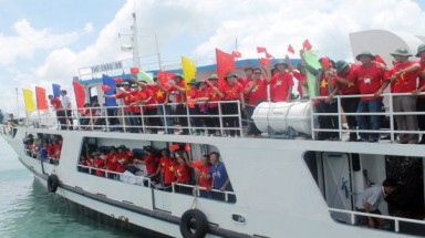 Tuổi trẻ hành động vì biển đảo quê hương