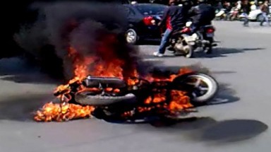 Nguyên nhân cháy xe do "xăng dỏm" là không chính xác ?