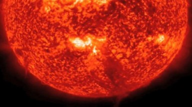 Bão từ tấn công trái đất