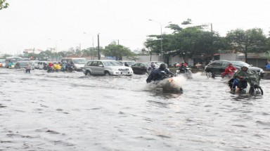 Nước biển dâng, dọa xóa sổ ĐBSCL