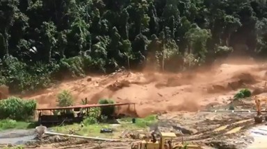 Vỡ đập thủy điện tại Lào, hàng trăm người mất tích