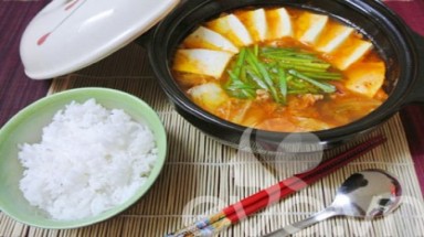  Canh kim chi đậu phụ cho ngày rằm tháng Bảy