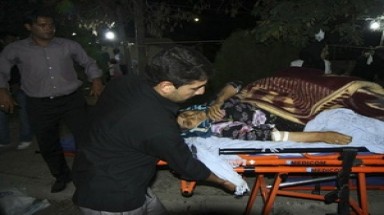  Iran: 153 người chết sau 2 vụ động đất kinh hoàng