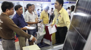   Hơn 120 gian hàng tiết kiệm năng lượng