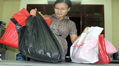 Túi nilông sẽ chịu thuế từ 30.000-50.000 đồng/kg