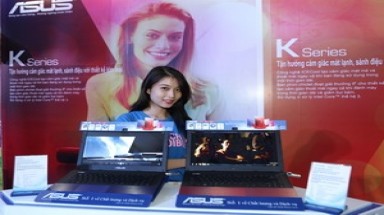  ASUS mang thế giới công nghệ "đỉnh" đến Hà Nội