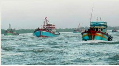 Một số vùng biển thời tiết vẫn diễn biến xấu