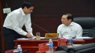 "Bão" Đà Nẵng quét lòng dân