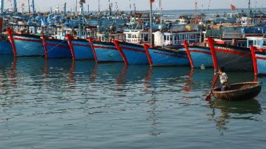 Cảng cá Đông Hải bị bồi lấp, gây khó cho ngư dân !