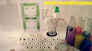 Pha chế cocktail bằng cách gõ bàn phím