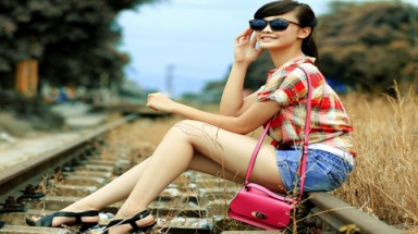  Người đẹp tuổi teen "khoe sắc" giữa thiên nhiên