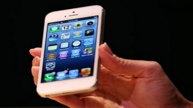Lô hàng iPhone 5 đầu tiên của Apple đã “hết veo”