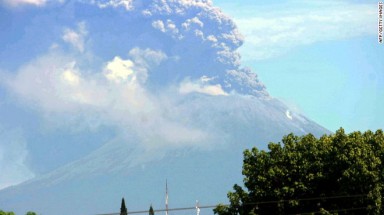  Núi lửa phun, Nicaragua sơ tán 3.000 dân