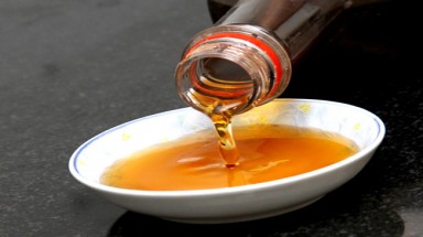 Mẹo hay chọn nước mắm chất lượng