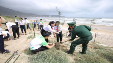 Quỹ 1 triệu cây xanh cho Việt Nam: Lan toả tình yêu thiên nhiên, môi trường đến với học sinh