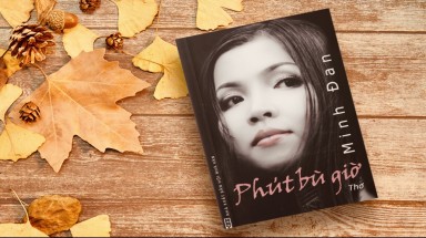 Minh Đan chuyền “quả bóng thơ” đến Phút bù giờ