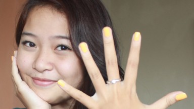 "Sôi sục" vì nhẫn trinh tiết