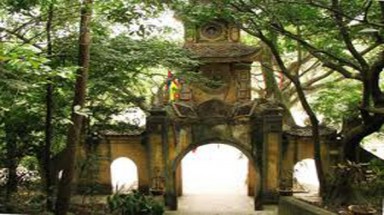 Sự thực ngôi đền bước chân vào là ...mất mạng