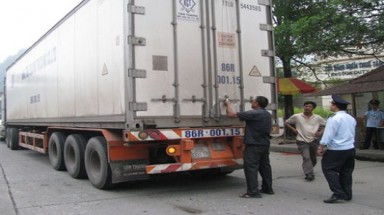  Hàng Trung Quốc: “Thượng vàng hạ cám” gì cũng nhập!