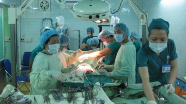 Ca ghép gan người lớn đầu tiên tại TP.HCM