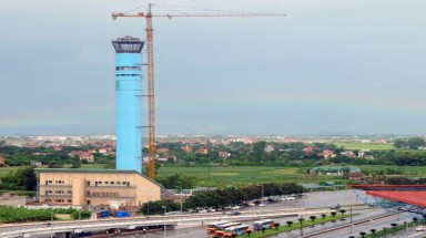 Đài Kiểm soát không lưu sân bay Nội Bài: Chưa nghiệm thu đã lo sự cố