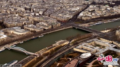 Ngắm Paris hoa lệ từ tháp Eiffel