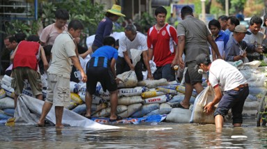 Bangkok chìm sâu trong nước