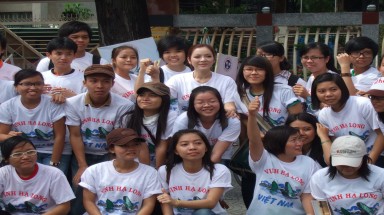 Cùng Lý Nhã Kỳ vận động bình chọn Vịnh Hạ Long là kỳ quan thiên nhiên mới