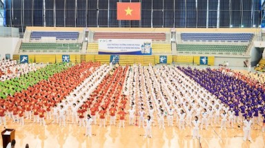 Vinamilk tổ chức nhiều hoạt động ý nghĩa cho người cao tuổi trên cả nước