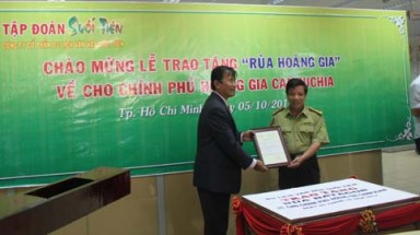  Tặng "Rùa Hoàng gia" cực kỳ quý cho Chính phủ Hoàng gia Campuchia