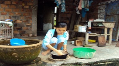 Cô bé bị bệnh tim cần được giúp đỡ