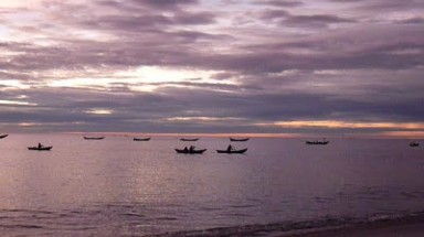 Trên biển thời tiết vẫn diễn biến xấu