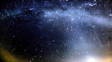  Mưa sao băng xuất hiện cuối tuần này