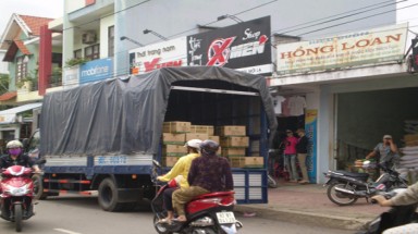 Kon Tum:Hàng trăm người dân sống gần kho thuốc độc