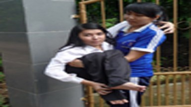 “Hoa trạng nguyên” bại liệt
