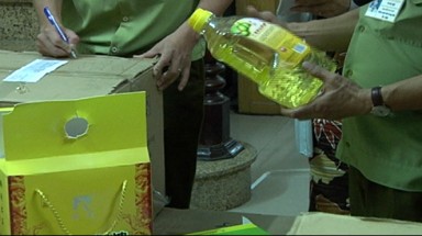 Bắt giữ thực phẩm chức năng Trung Quốc nhập lậu