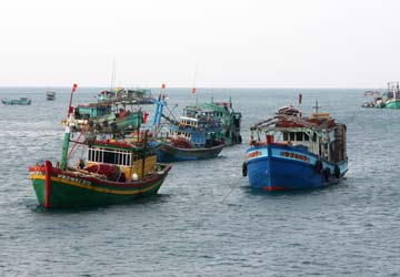  FPT chế tạo vệ tinh giám sát tàu biển