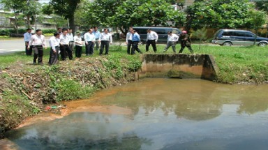  Ô nhiễm môi trường ở TPHCM : Nguội trên báo cáo, nóng trên thực tế 