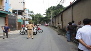  Giải cứu hai trẻ bị bắt làm con tin