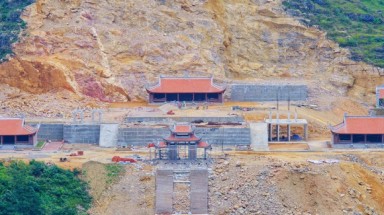 Dự án khu du lịch tâm linh Lũng Cú chưa tuân thủ quy hoạch của Thủ tướng, phải xử nghiêm