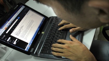Nhận biết mail của đối tác bị hack?