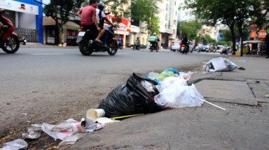 TP.HCM phát động người dân không xả rác