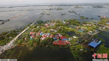 Thủ tướng Yingluck lo đại hồng thủy nhấn chìm Bangkok