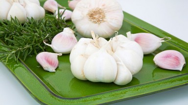 Các bệnh không nên ăn nhiều tỏi?