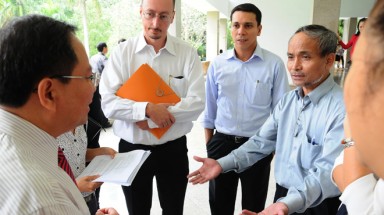   Ngày doanh nhân Việt Nam  13-10